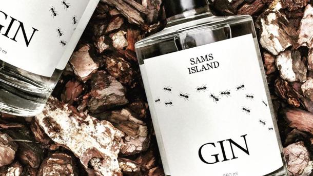 Sams Island gin