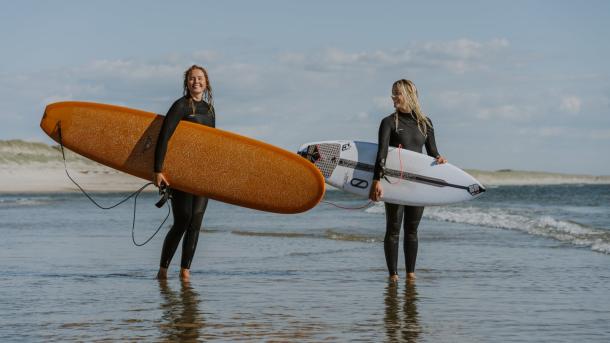 Surfing i Hvide Sande.